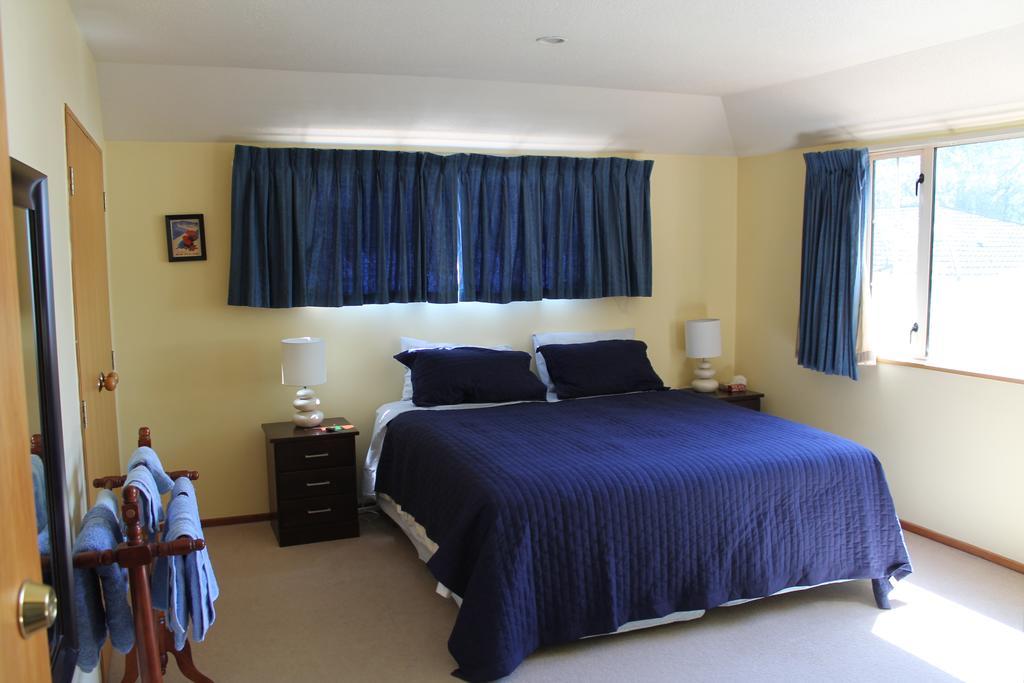 Aroha Riccarton Bed And Breakfast Крайстчёрч Экстерьер фото